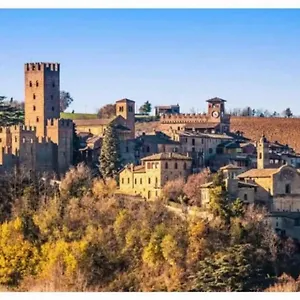 Residenza Il Castello CastellʼArquato